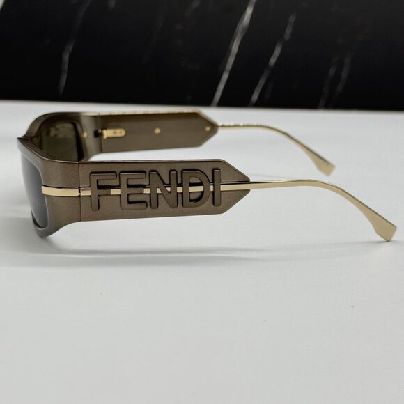 NEW FE40120I 45E FENDI SUNGLASSES SHINY BROWN WOMEN EYEWEAR FENDI - Picture 6 of 11